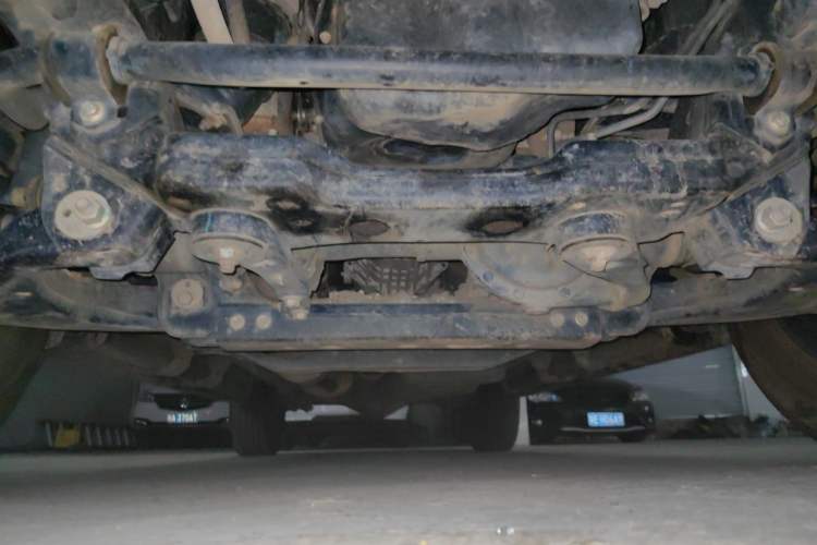 Used JMC Yuhu 7 2023 2.0T Manual Diesel 4x4 Comfort Plus Long Wheelbase Chassis Front