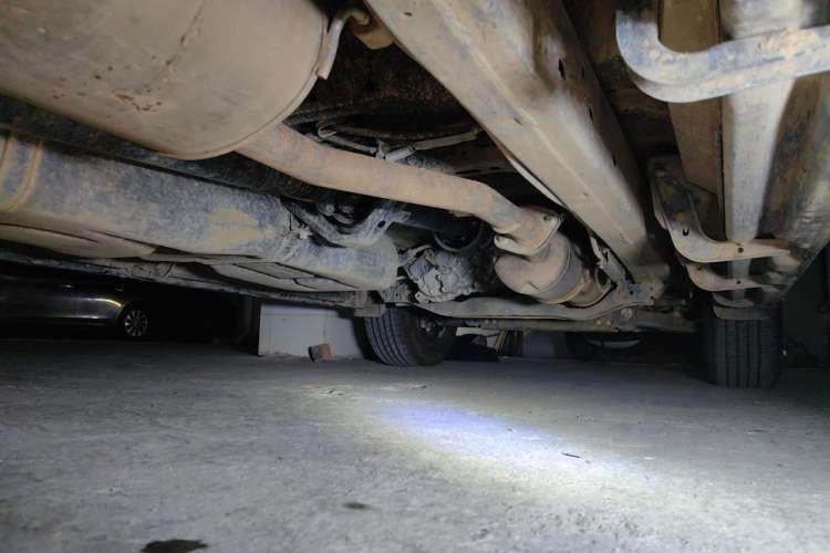 Used JMC Yuhu 7 2023 2.0T Manual Diesel 4x4 Comfort Plus Long Wheelbase Chassis Rear Right