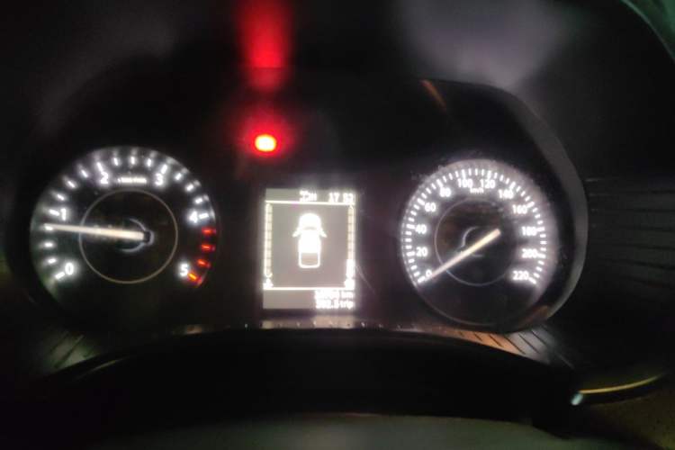 Used JMC Yuhu 7 2023 2.0T Manual Diesel 4x4 Comfort Plus Long Wheelbase Instrument Cluster