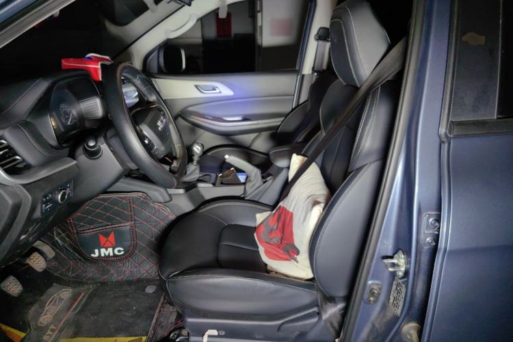 Used JMC Yuhu 7 2023 2.0T Manual Diesel 4x4 Comfort Plus Long Wheelbase Left Front Seat