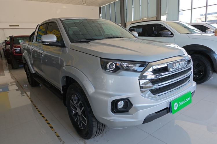 Used JMC Yuhu 7 2023 2.0T Automatic Diesel Two-Wheel-Drive Comfort Edition with Long Wheelbase and Flat-Bottom Cargo Bed Exterior 1