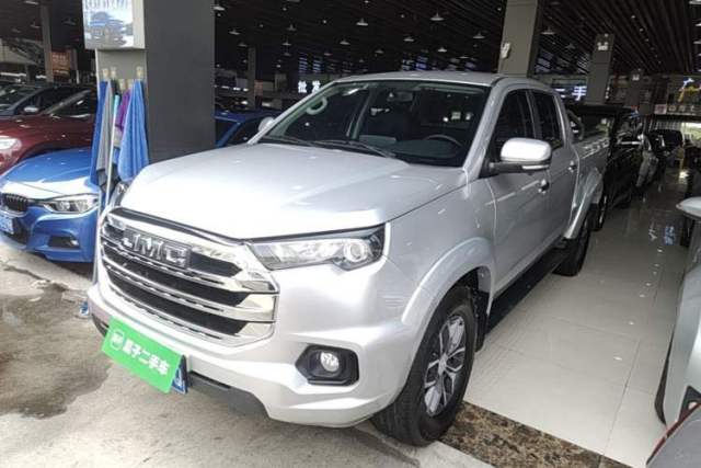 Used JMC Yuhu 7 2023 2.0T Automatic Diesel 4x4 Comfort Edition with Long Wheelbase and Flat-Floor Cargo Bed