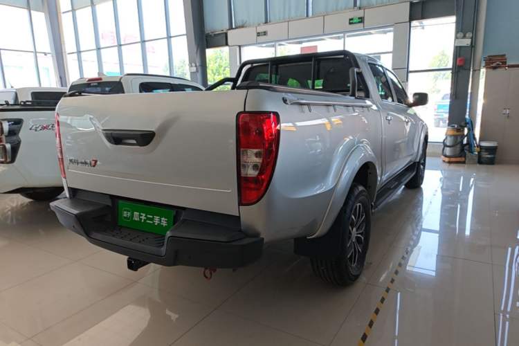 Used JMC Yuhu 7 2023 2.0T Automatic Diesel Two-Wheel-Drive Comfort Edition with Long Wheelbase and Flat-Bottom Cargo Bed Rear Right 45 Deg