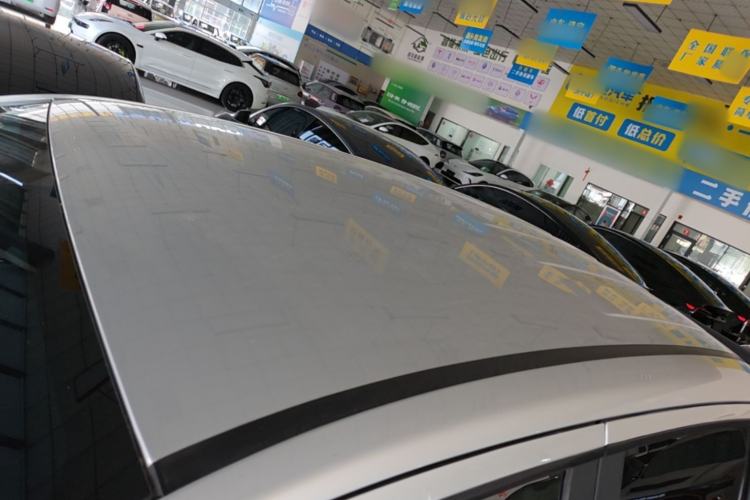 Used JMC Yuhu 7 2023 2.0T Automatic Diesel Two-Wheel-Drive Comfort Edition with Long Wheelbase and Flat-Bottom Cargo Bed Roof
