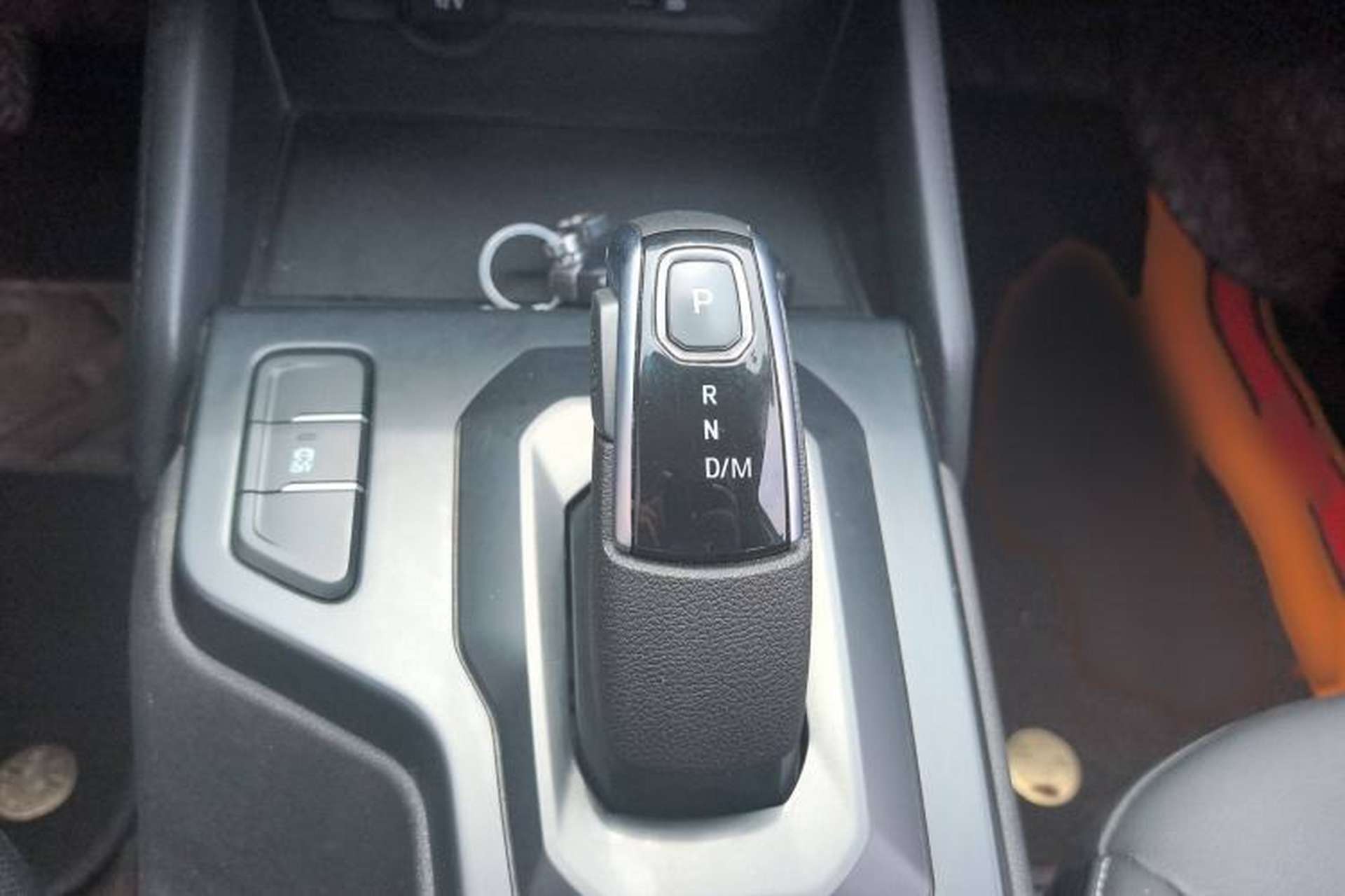 Used JMC Yuhu 7 2023 2.0T Automatic Gasoline 4x4 Comfort Edition Standard Wheelbase Gear Lever
