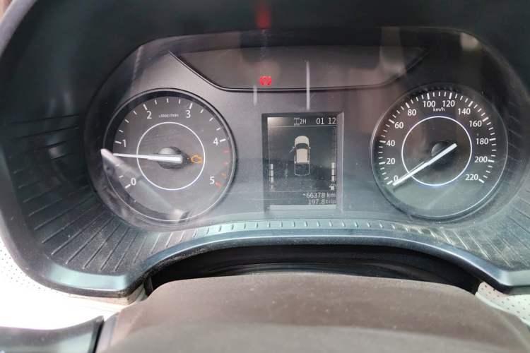 Used JMC Yuhu 7 2023 2.0T Manual Diesel 4x4 Comfort Version Standard Wheelbase Instrument Cluster
