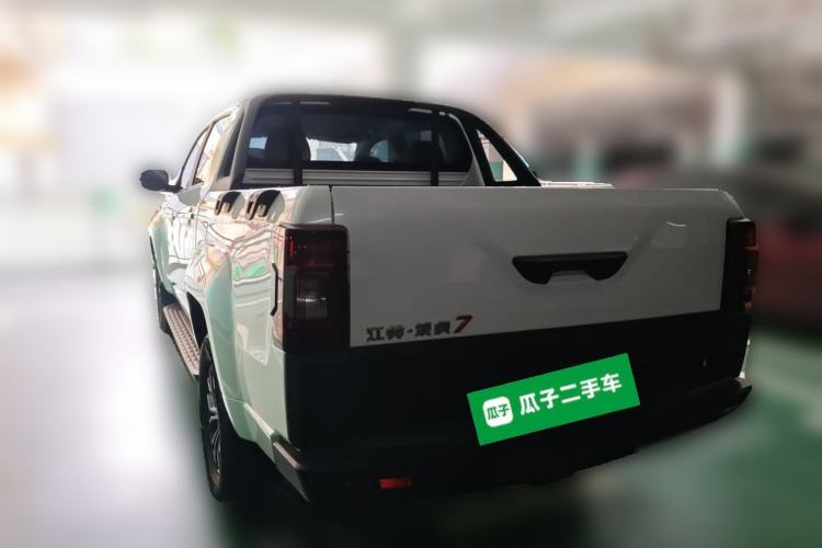 Used JMC Yuhu 7 2023 2.0T Automatic Diesel Two-Wheel Drive Comfort Version Standard Wheelbase Rear Left 45 Deg