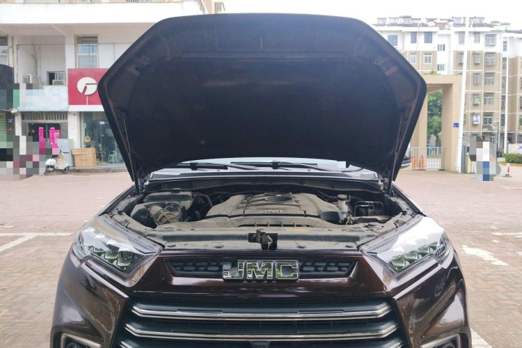 Used JMC Yuhu 9 2019 2.0T Automatic Gasoline 4x4 Luxury Edition Engine Bay