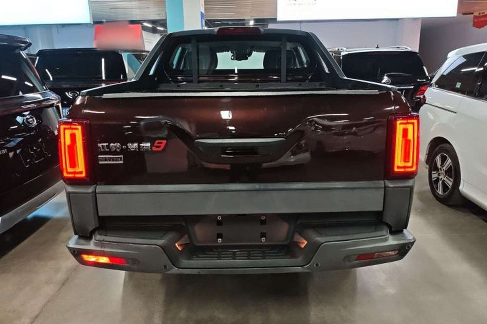 Used JMC Yuhu 9 2019 2.0T Automatic Gasoline 4x4 Comfort Edition Exterior 4