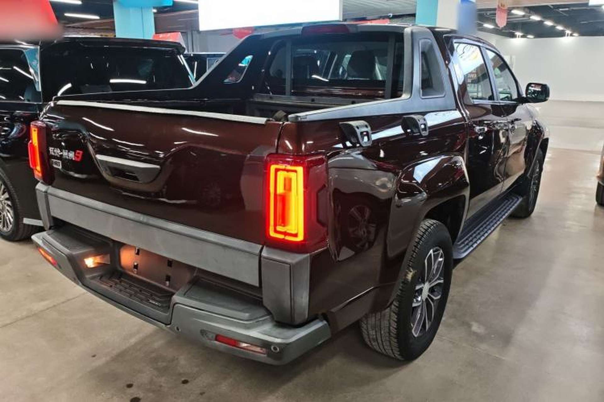 Used JMC Yuhu 9 2019 2.0T Automatic Gasoline 4x4 Comfort Edition Exterior 5
