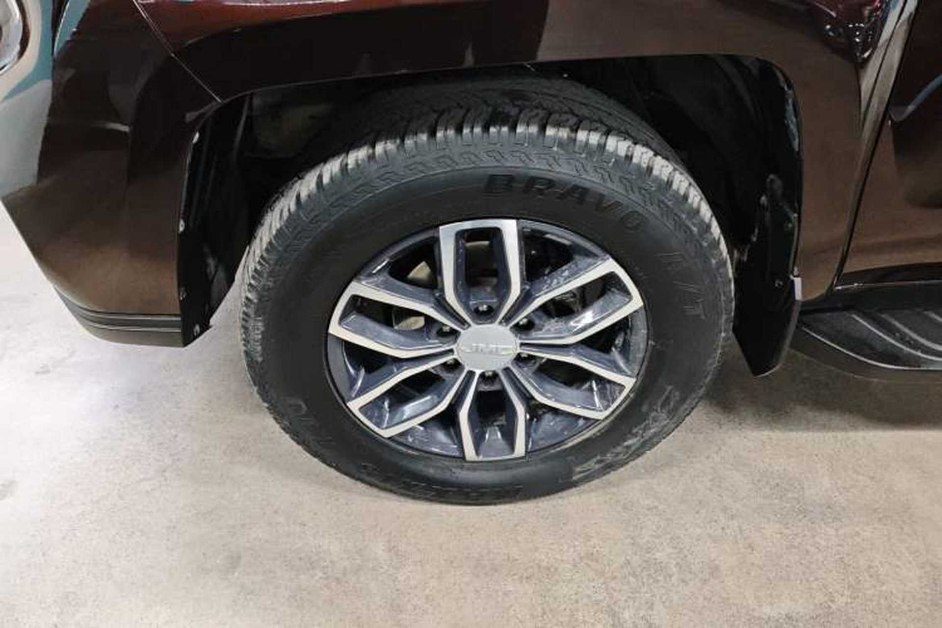 Used JMC Yuhu 9 2019 2.0T Automatic Gasoline 4x4 Comfort Edition Exterior 7
