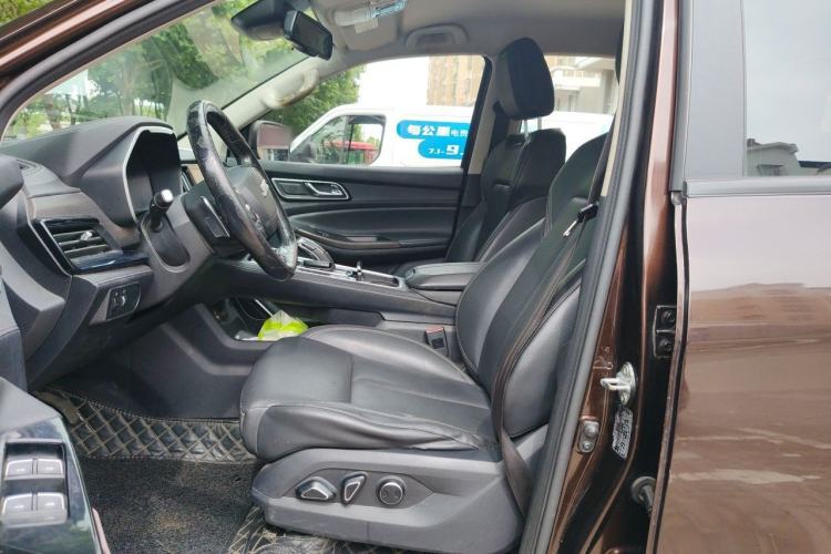 Used JMC Yuhu 9 2019 2.0T Automatic Gasoline 4x4 Luxury Edition Left Front Seat