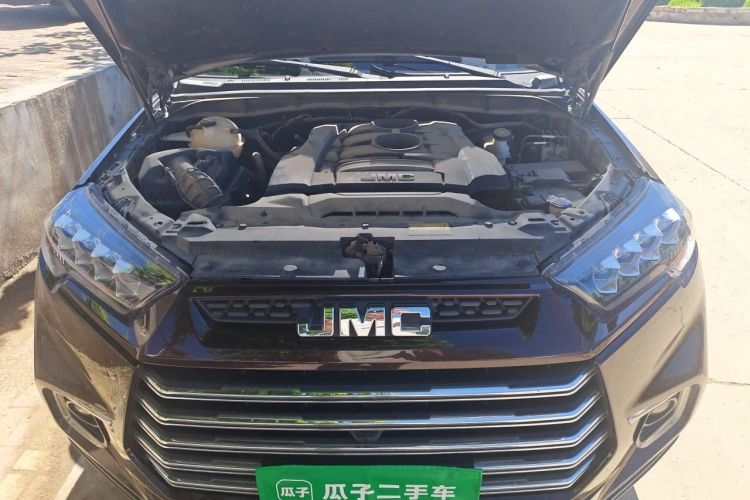 Used JMC Yuhu 9 2019 2.0T Automatic Gasoline 4x4 Comfort Edition Engine Bay