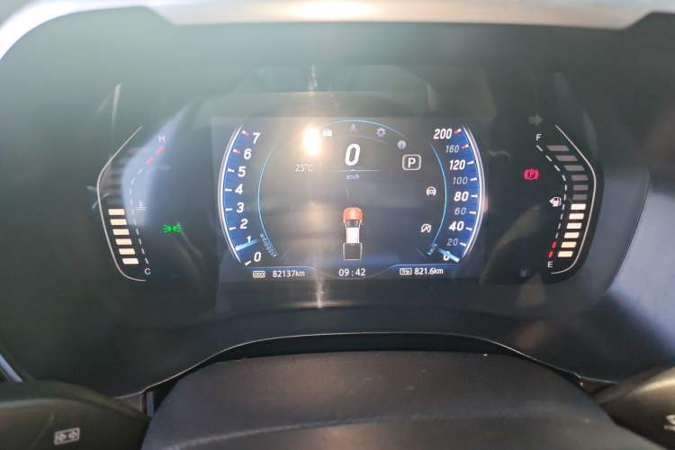 Used JMC Yuhu 9 2019 2.0T Automatic Gasoline 4x4 Comfort Edition Instrument Cluster