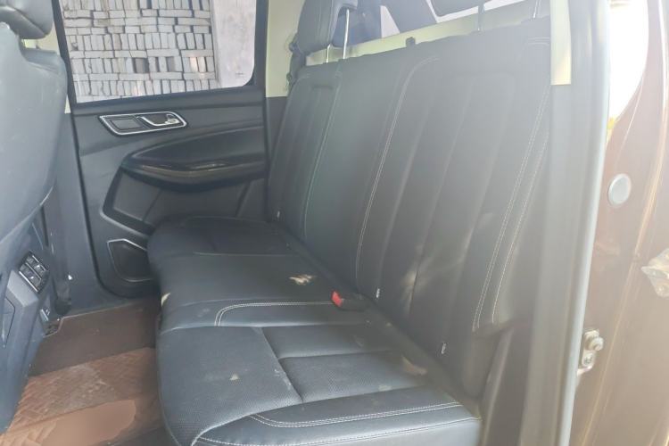 Used JMC Yuhu 9 2019 2.0T Automatic Gasoline 4x4 Comfort Edition Left Rear Seat