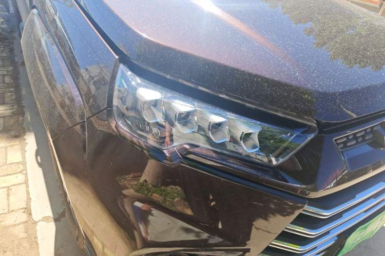 Used JMC Yuhu 9 2019 2.0T Automatic Gasoline 4x4 Comfort Edition Right Front Headlight