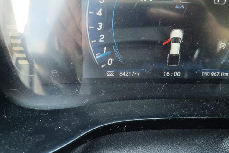 Used JMC Yuhu 9 2019 2.0T Automatic Gasoline Two-Wheel Drive Comfort Edition Odometer Close Up