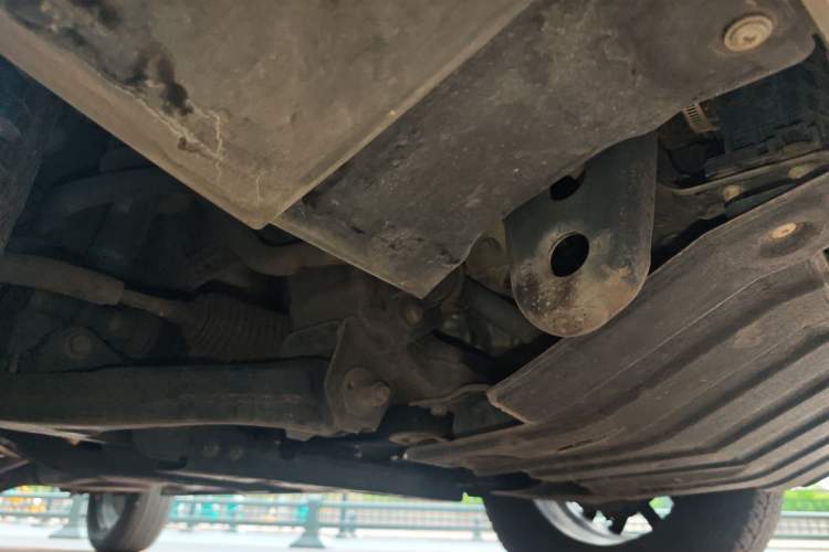Used JMC Yuhu 9 2019 2.0T Manual Gasoline 4x4 Comfort Edition Chassis Front Right