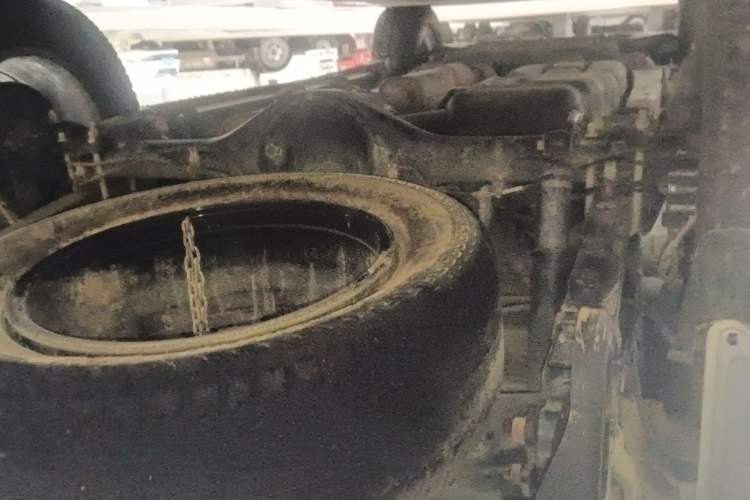 Used JMC Yuhu 9 2019 2.0T Manual Gasoline 4x4 Comfort Edition Chassis Rear
