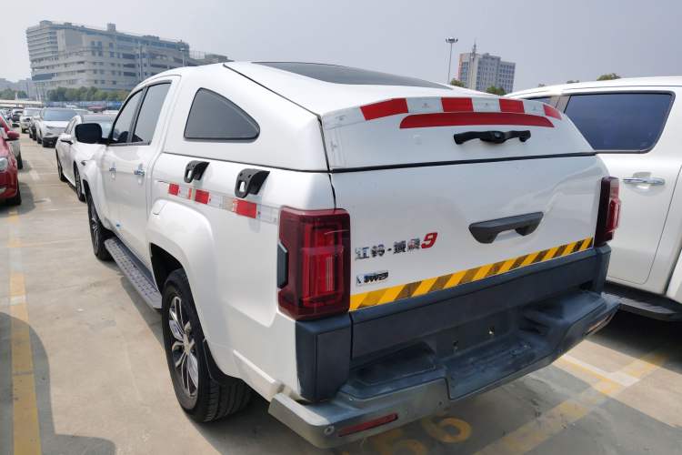 Used JMC Yuhu 9 2019 2.0T Manual Gasoline 4x4 Comfort Edition Exterior 2