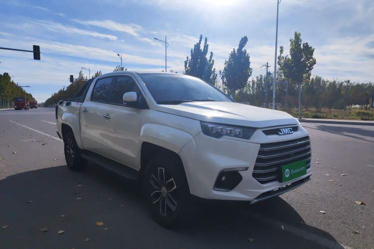 Used JMC Yuhu 9 2019 2.0T Automatic Gasoline Two-Wheel Drive Comfort Edition Exterior 2