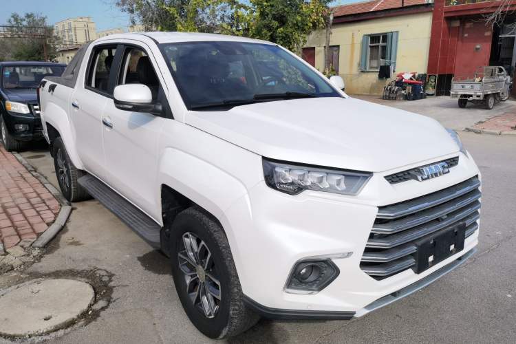 Used JMC Yuhu 9 2019 2.0T Automatic Gasoline Two-Wheel Drive Luxury Edition Exterior 2