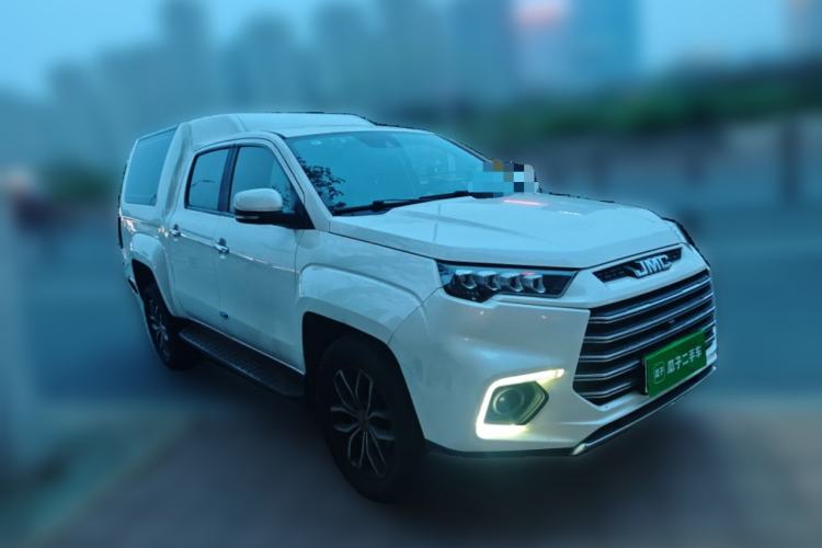 Used JMC Yuhu 9 2019 2.0T Manual Gasoline 4x4 Comfort Edition Front Right 45 Deg