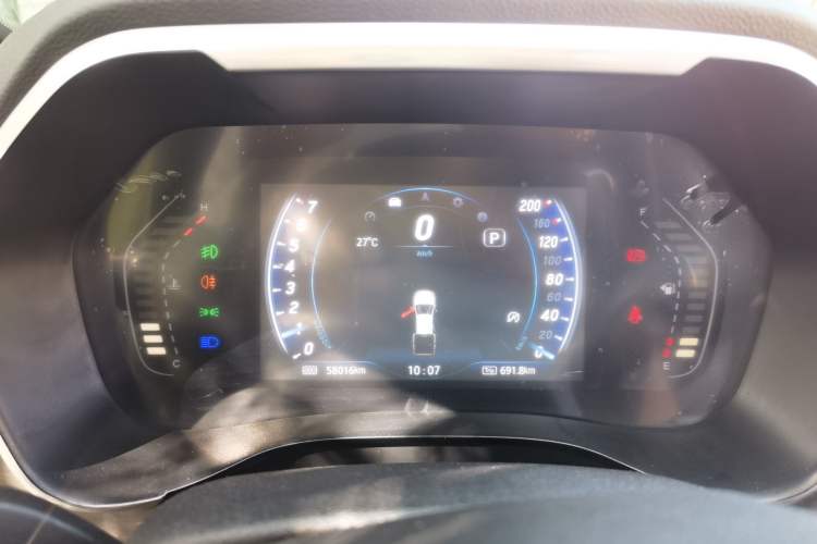 Used JMC Yuhu 9 2019 2.0T Automatic Gasoline Two-Wheel Drive Luxury Edition Instrument Cluster