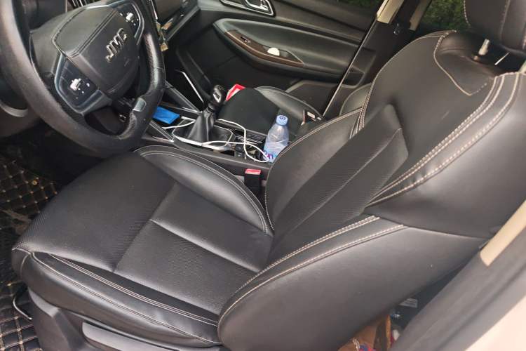 Used JMC Yuhu 9 2019 2.0T Manual Gasoline 4x4 Comfort Edition Left Front Seat