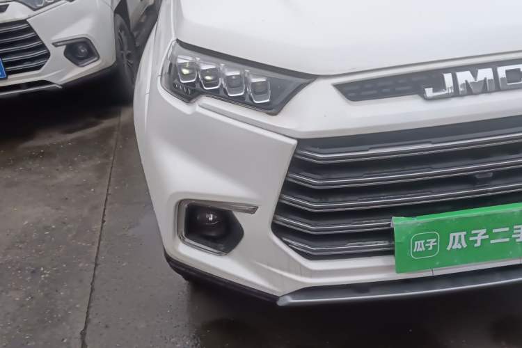 Used JMC Yuhu 9 2019 2.0T Manual Gasoline 4x4 Comfort Edition Right Front Headlight