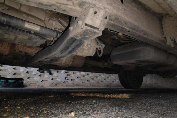 Used JMC Yuhu 9 2020 2.0T Automatic Diesel 4x4 Comfort Edition Chassis Rear Left