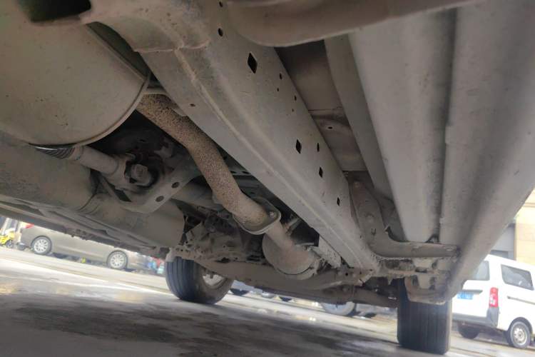 Used JMC Yuhu 9 2020 2.0T Automatic Diesel 4x4 Comfort Edition Chassis Rear Right