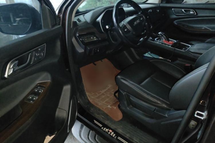 Used JMC Yuhu 9 2020 2.0T Automatic Diesel 4x4 Comfort Edition Driver Seat