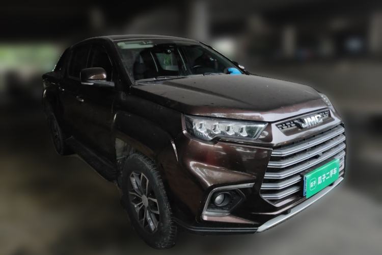 Used JMC Yuhu 9 2020 2.0T Automatic Diesel 4x4 Comfort Edition Front Right 45 Deg