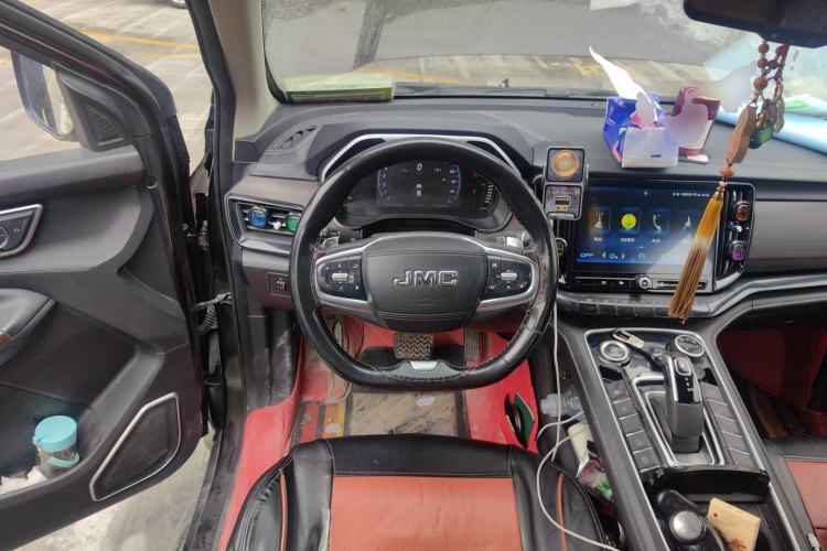 Used JMC Yuhu 9 2020 2.0T Automatic Diesel 4x4 Comfort Edition Steering Wheel