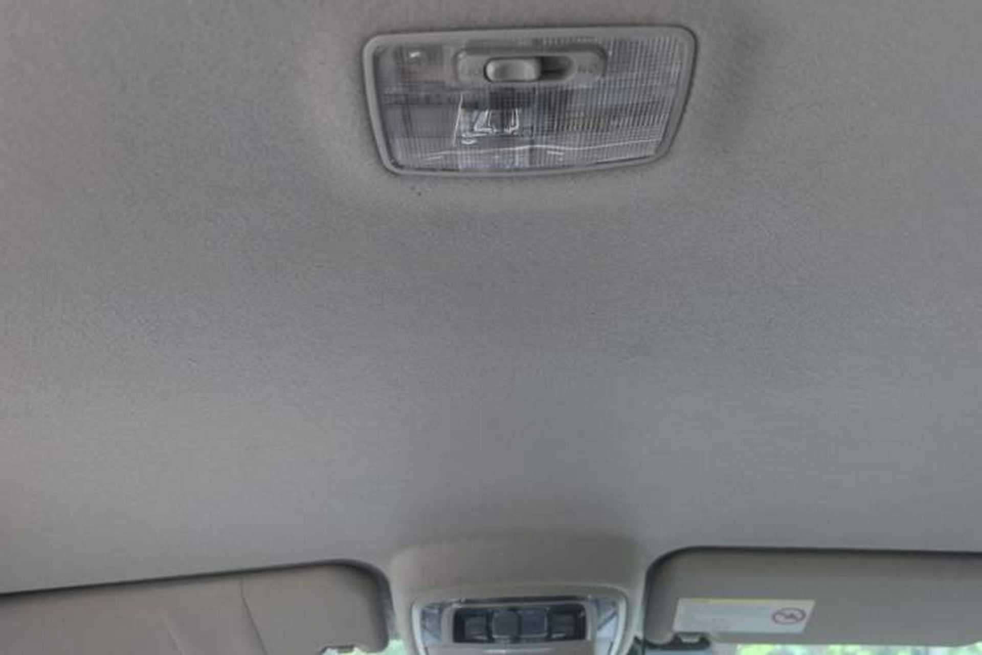 Used JMC Yuhu 9 2020 2.0T Automatic Diesel 4x4 Comfort Edition Headliner