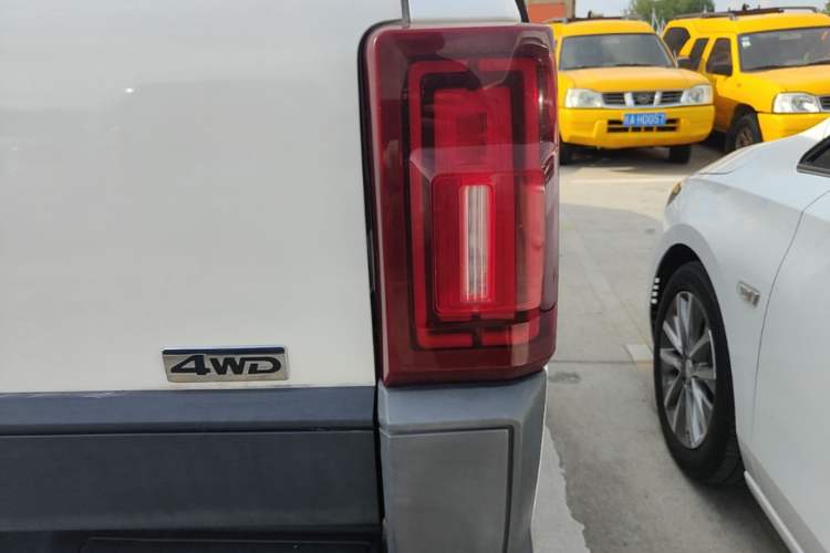 Used JMC Yuhu 9  Right Rear Taillight