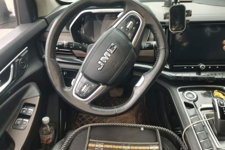 Used JMC Yuhu 9  Steering Wheel