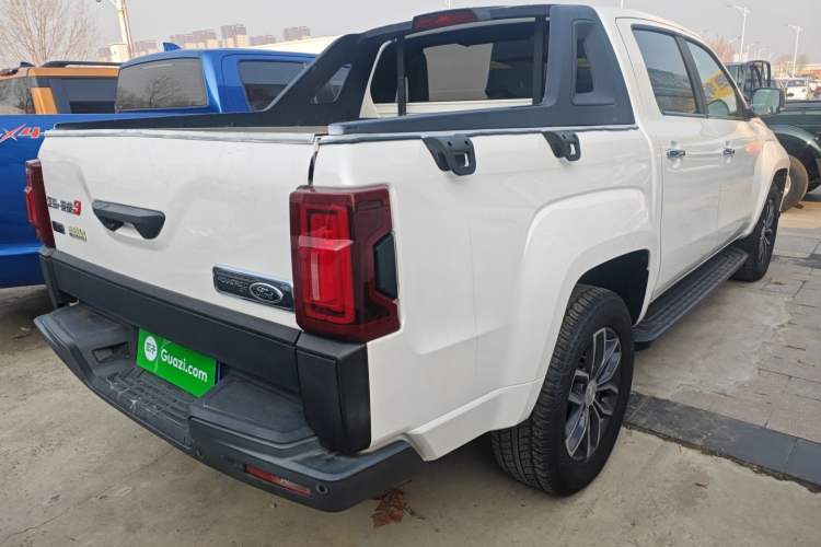 Used JMC Yuhu 9 2022 2.0T Automatic Diesel 4x4 Comfort Edition Rear Right 45 Deg