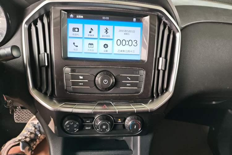 Used JMC Yuhu EV 2022 4x2 LX JX5032XXYPSE5BEV Audio And AC Panel
