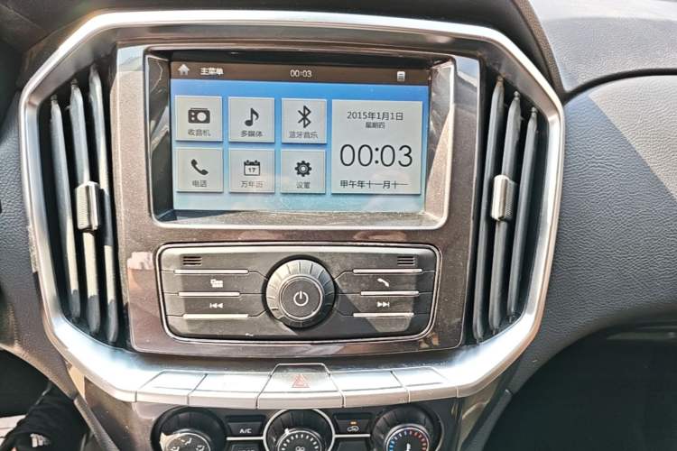 Used JMC Yuhu EV 2022 4x2 LX JX5032XXYPSE5BEV Audio And AC Panel