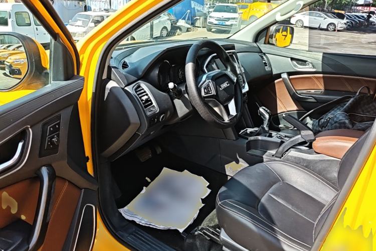 Used JMC Yuhu EV 2022 4x2 LX JX1032PSEF5BEV Driver Seat