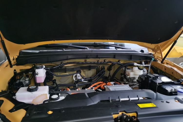 Used JMC Yuhu EV 2022 4x2 LX JX6510PA5BEV Engine Bay