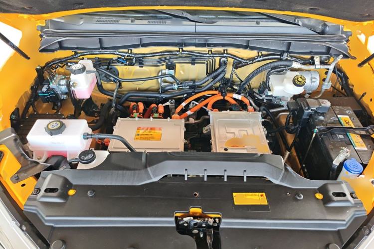 Used JMC Yuhu EV 2022 4x2 LX JX1032PSEF5BEV Engine Bay