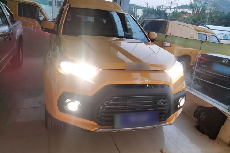 Used JMC Yuhu EV 2022 4x2 LX JX6510PA5BEV Exterior 1