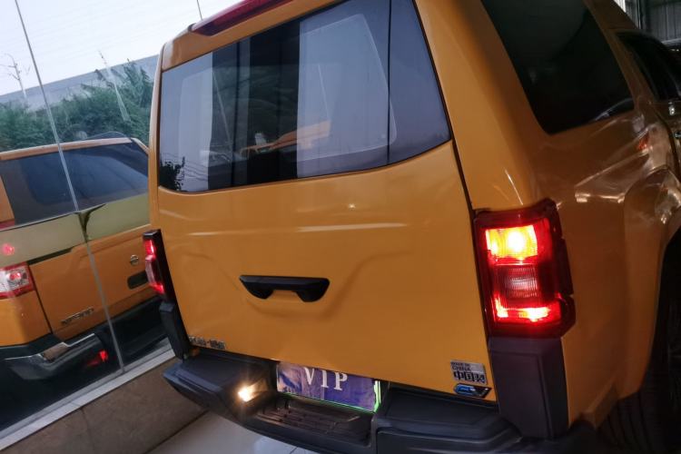 Used JMC Yuhu EV 2022 4x2 LX JX6510PA5BEV Exterior 4