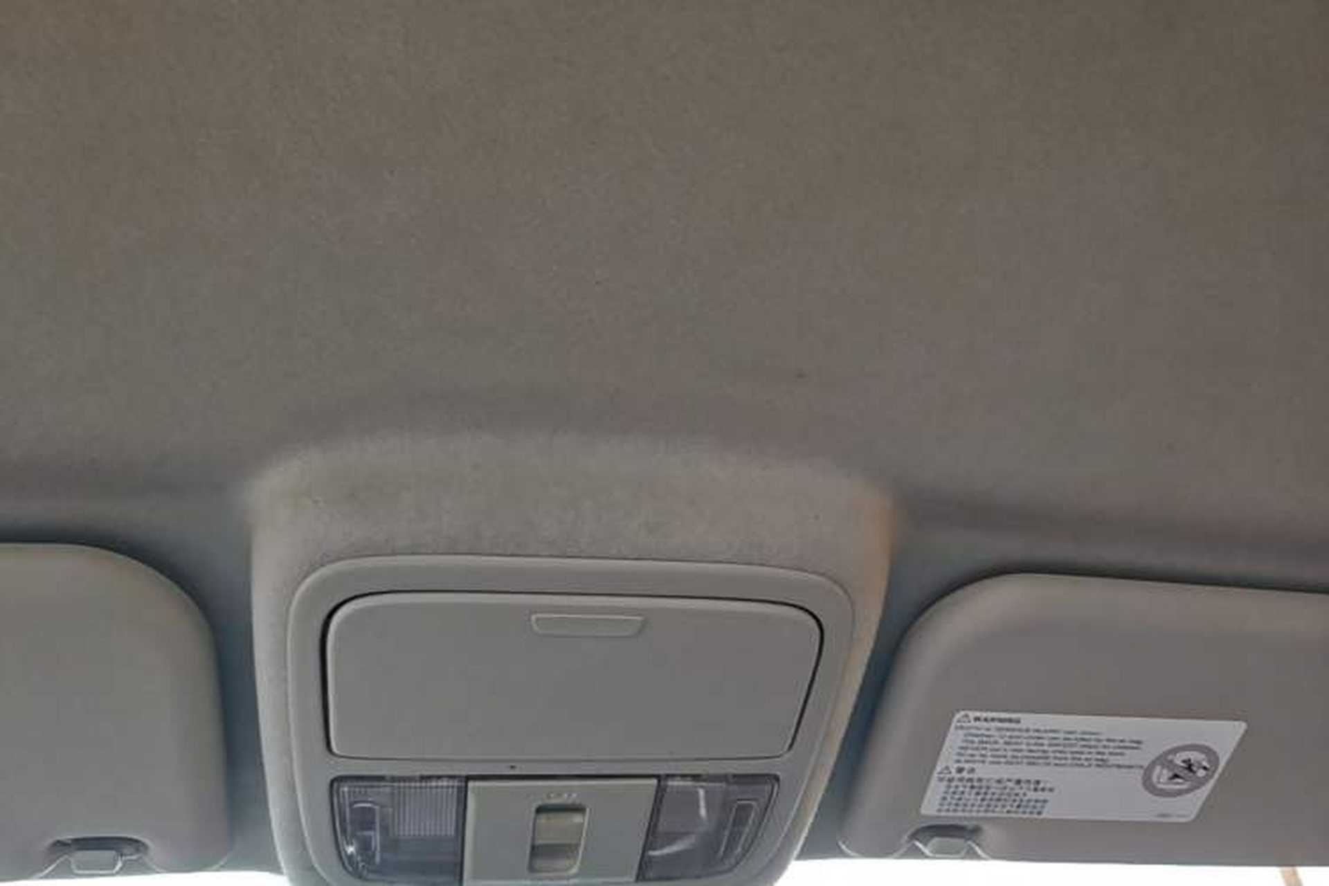 Used JMC Yuhu EV 2022 4x2 LX JX1032PSEF5BEV Headliner