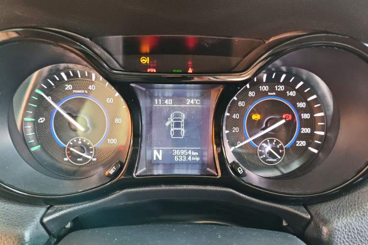Used JMC Yuhu EV 2022 4x2 LX JX5032XXYPSE5BEV Instrument Cluster