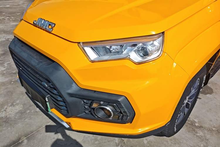 Used JMC Yuhu EV 2022 4x2 LX JX1032PSEF5BEV Left Front Headlight