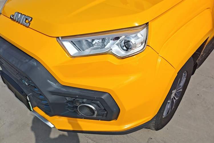 Used JMC Yuhu EV 2022 4x2 LX JX1032PSEF5BEV Left Front Headlight